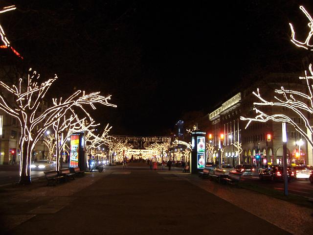 2008 - 121.JPG - Unter den Linden